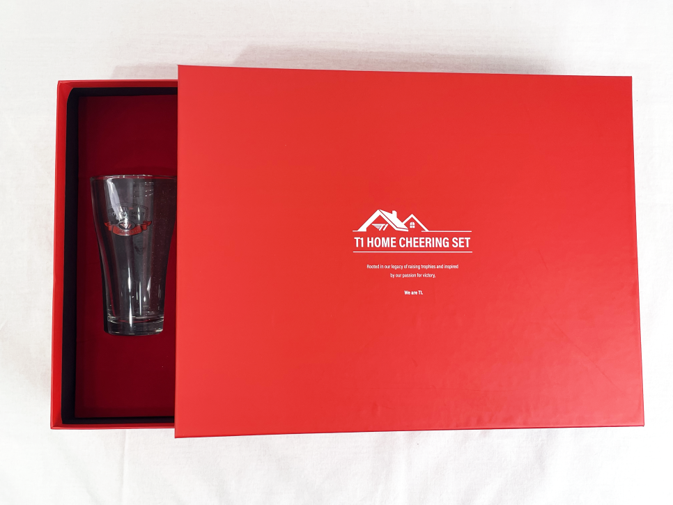 T1 굿즈키트 제작 - 실내화, 쟁반, 맥주잔, 싸바리박스 | 오즈의 제작소