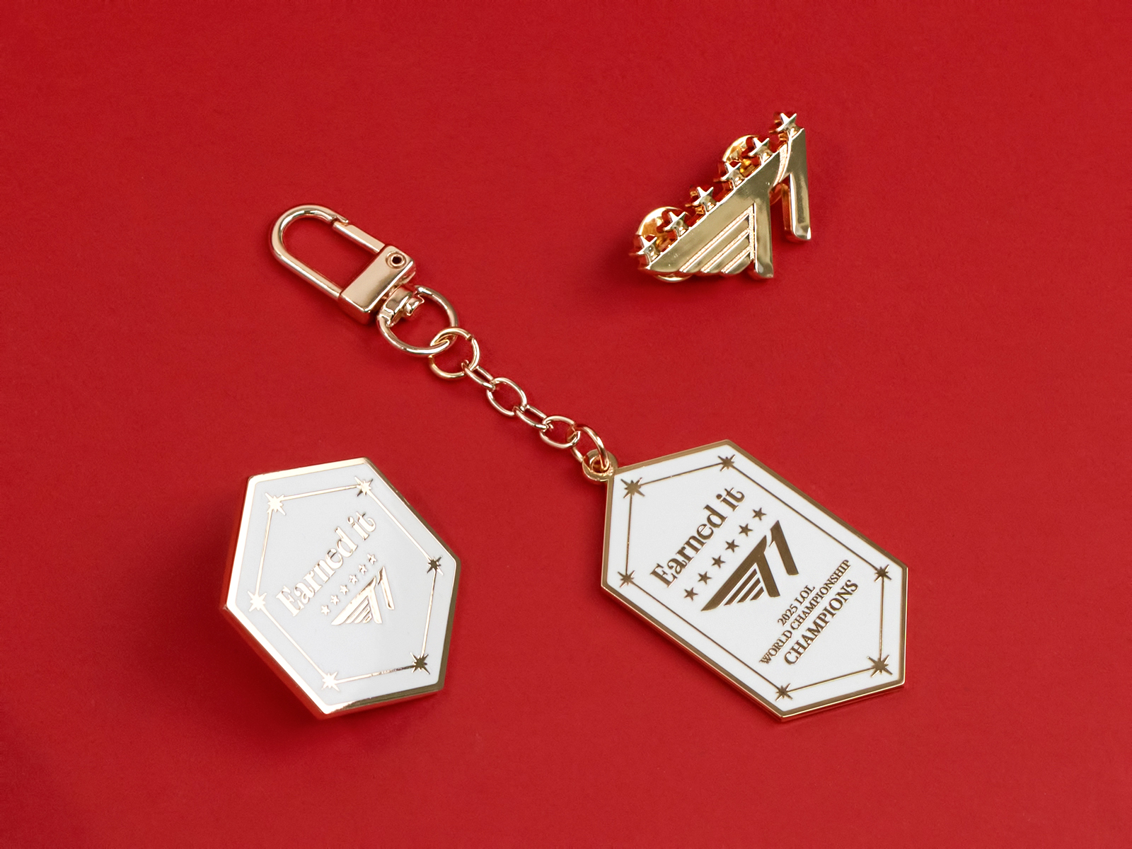 [T1] 월즈 우승 키링·뱃지 세트