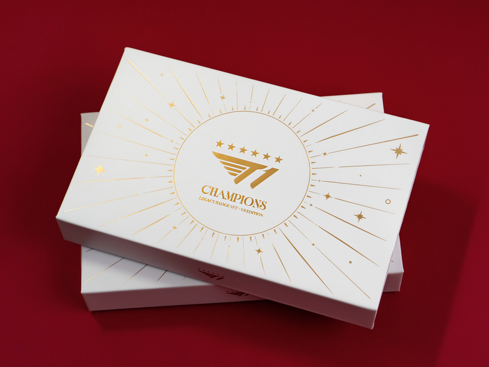 [T1] 월즈 우승 티셔츠 뱃지 패키지