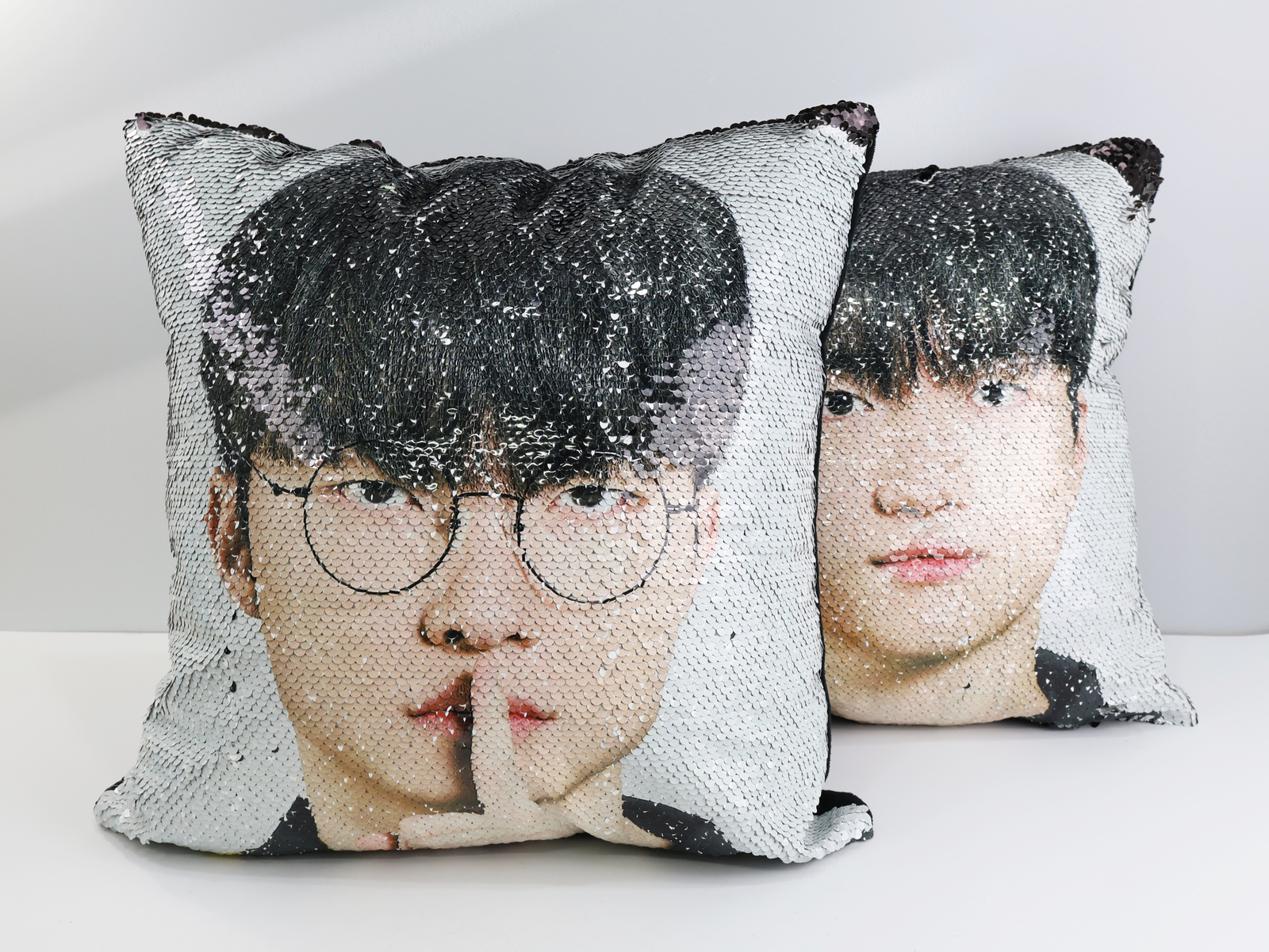 [T1] 멤버 스팽글쿠션