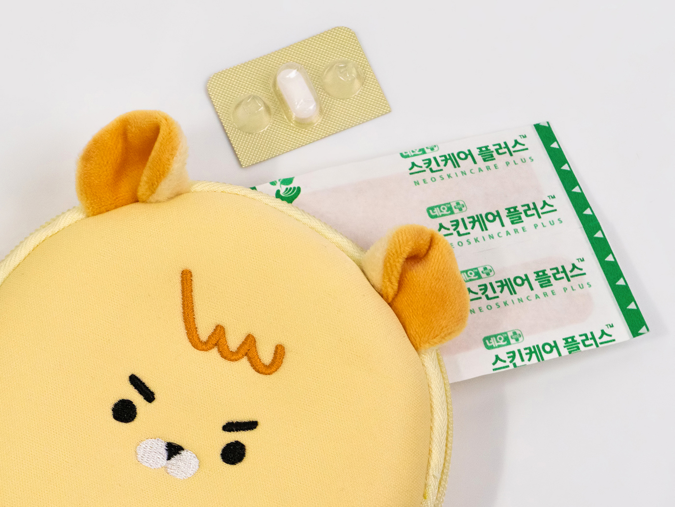캐릭터 봉제 파우치