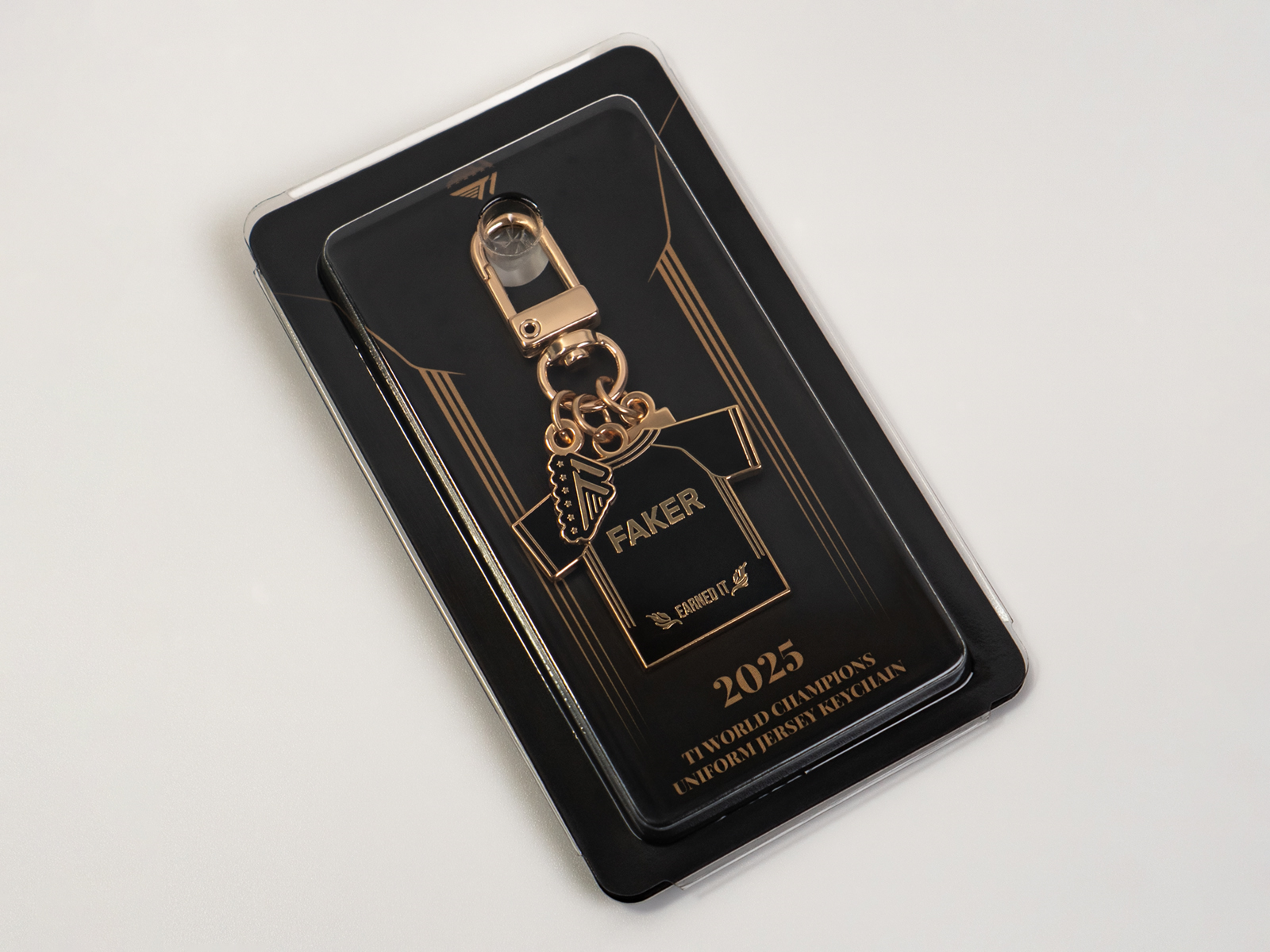 [T1] 월즈 우승 티셔츠 금속키링