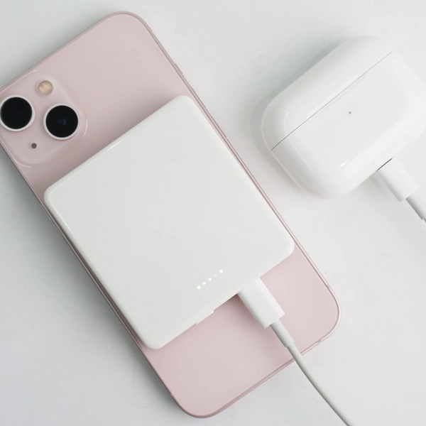 초경량 맥세이프 고속 무선 보조배터리(7종)