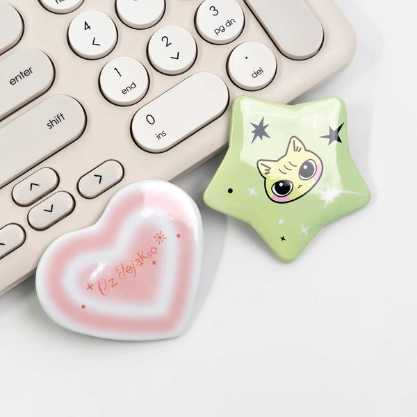 핀버튼 (하트·별)