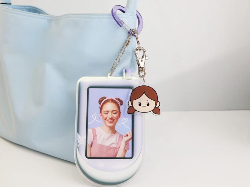 아크릴 카라비너